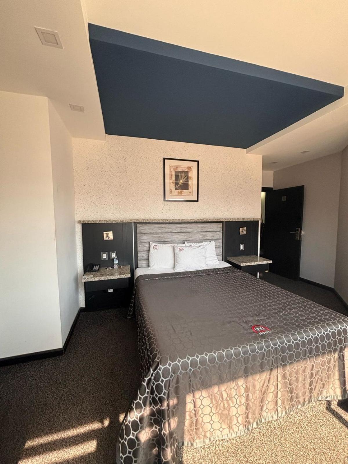 Hotel You Koso Тіхуана Екстер'єр фото